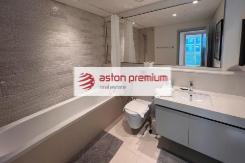 Квартира с 3 спальнями в EMAAR Beachfront, ОАЭ №140637 19