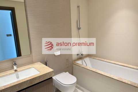 Appartement de 2 chambres à EMAAR Beachfront, UAE No. 140636 18