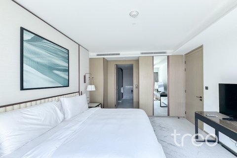 Квартира с 2 спальнями в Address Harbour Point, ОАЭ №203944 25