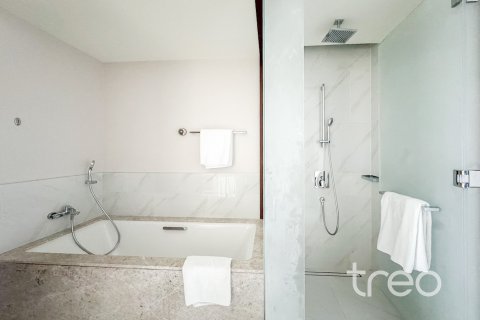 Квартира с 2 спальнями в Address Harbour Point, ОАЭ №203944 24
