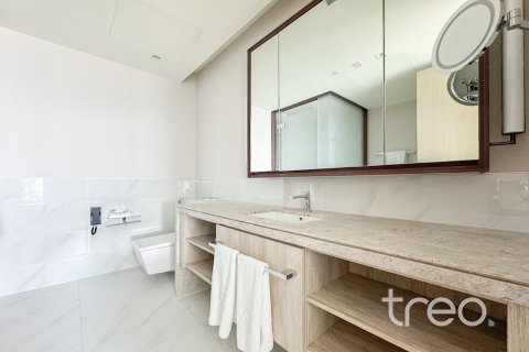 Квартира с 2 спальнями в Address Harbour Point, ОАЭ №203944 22