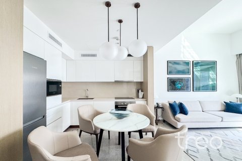 Квартира с 2 спальнями в Address Harbour Point, ОАЭ №203944 21