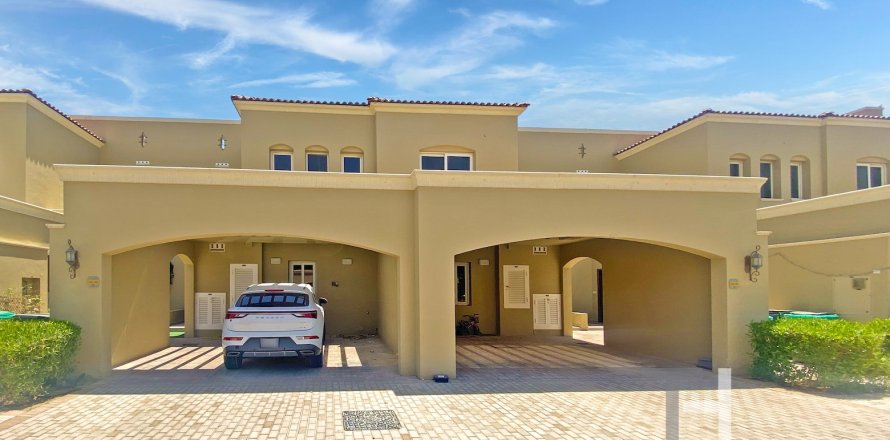 2 غرف نوم تاون هاوس في Bella Casa, الإمارات العربية المتحدة رقم 80339