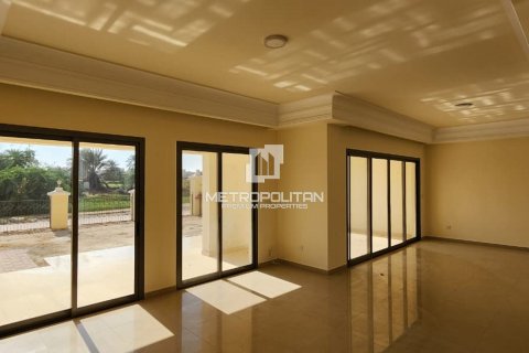 4 bedrooms Villa No. 129975 2