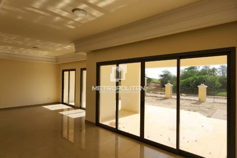 4 bedrooms Villa No. 129975 17