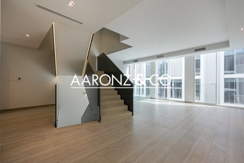 4 غرف نوم فيلا  رقم 132684 4