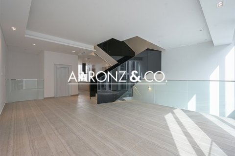 4 غرف نوم فيلا  رقم 132684 3