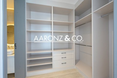 4 غرف نوم فيلا  رقم 132685 16