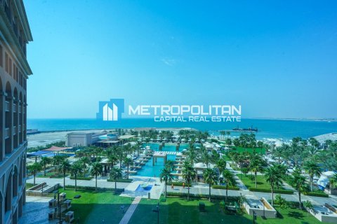 Apartment de 2 dormitorios en The Marina, UAE No. 104397 1