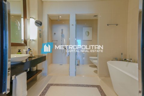 Apartment de 2 dormitorios en The Marina, UAE No. 104397 12