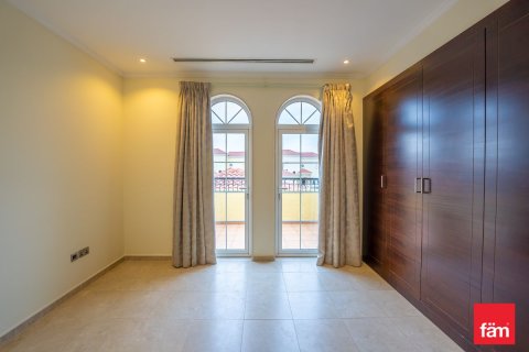 3 bedrooms Villa in Jumeirah Park, UAE No. 199468 10
