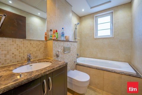 3 bedrooms Villa in Jumeirah Park, UAE No. 199468 20