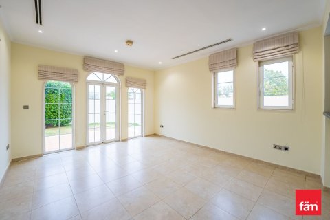 3 bedrooms Villa in Jumeirah Park, UAE No. 199468 16