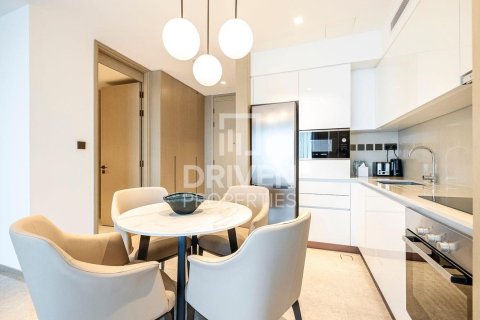Квартира с 1 спальней в Address Harbour Point, ОАЭ №193247 6
