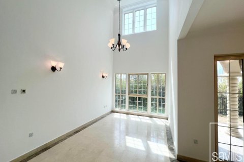 4 غرف نوم فيلا  رقم 123656 8