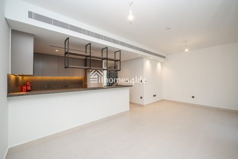 Вилла с 3 спальнями в Tilal Al Ghaf, ОАЭ №145787