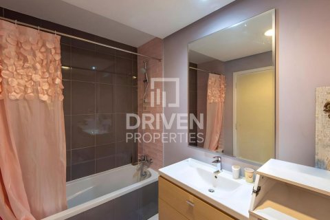Квартира с 2 спальнями в DAMAC Hills (Akoya by DAMAC), ОАЭ №190485 19