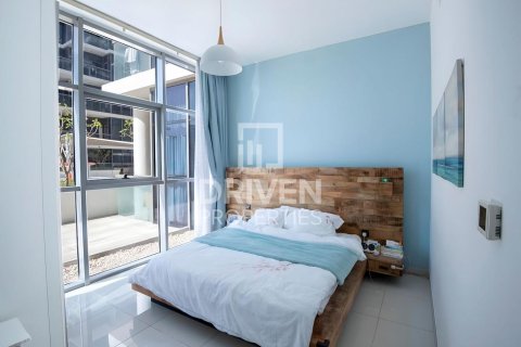 Квартира с 2 спальнями в DAMAC Hills (Akoya by DAMAC), ОАЭ №190485 10