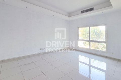 5 bedrooms Villa in The Villa, UAE No. 85557 5