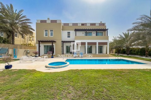 5 bedrooms Villa No. 129818 15