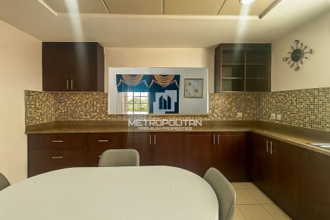 5 bedrooms Villa No. 129818 13