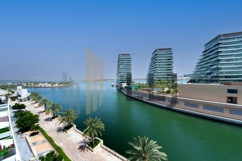 Apartment de 3 dormitorios en Al Raha Beach, UAE No. 102072 2