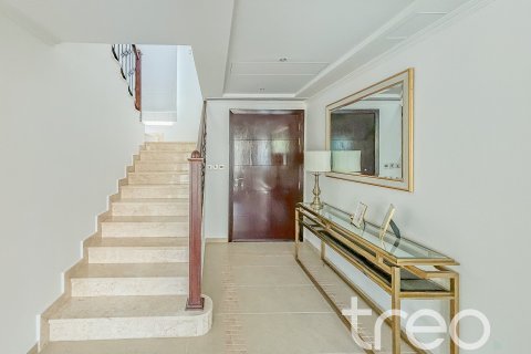 3 bedrooms Villa in Legacy, UAE No. 173920 9
