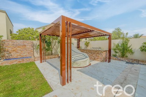3 bedrooms Villa in Legacy, UAE No. 173920 19