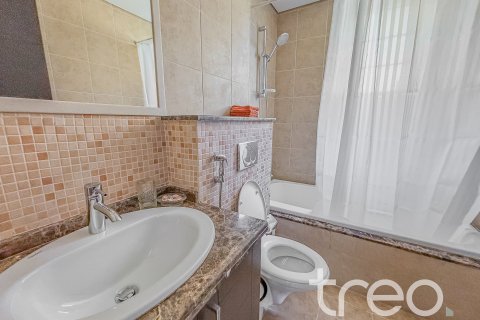 3 bedrooms Villa in Legacy, UAE No. 173920 16