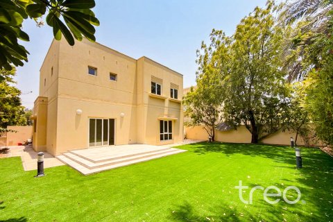 3 غرف نوم فيلا في Meadows, الإمارات العربية المتحدة رقم 173918