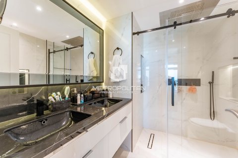 Квартира с 3 спальнями №128232 15