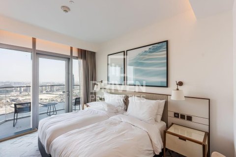 Apartment de 2 dormitorios en Address Harbour Point, UAE No. 191956 7