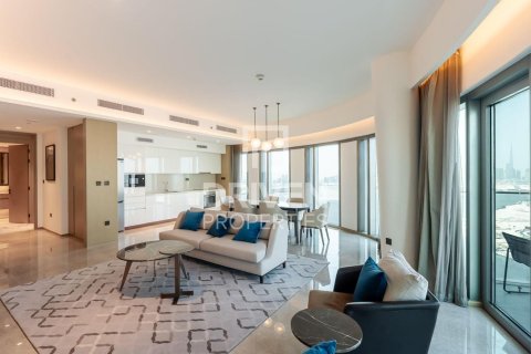 Apartment de 2 dormitorios en Address Harbour Point, UAE No. 191956 4