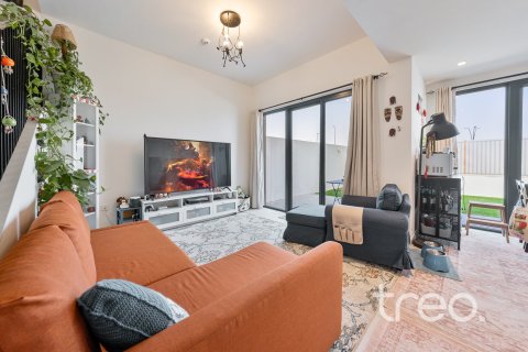 4 bedrooms Townhouse in EMAAR South, UAE No. 200873 18