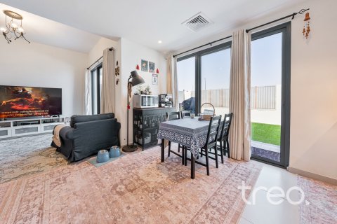 4 bedrooms Townhouse in EMAAR South, UAE No. 200873 20