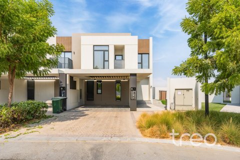 4 bedrooms Townhouse in EMAAR South, UAE No. 200873