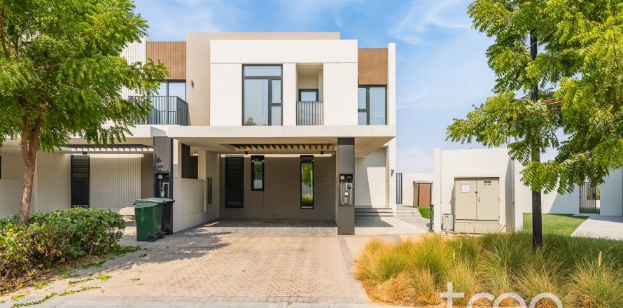 4 bedrooms Townhouse in EMAAR South, UAE No. 200873