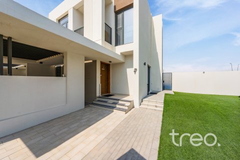 4 bedrooms Townhouse in EMAAR South, UAE No. 200873 26