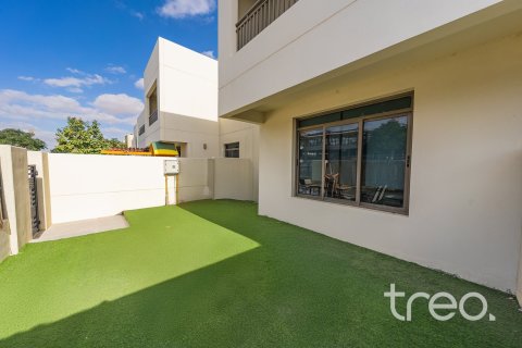 3 bedrooms Townhouse in Naseem Townhouses, UAE No. 200868 3