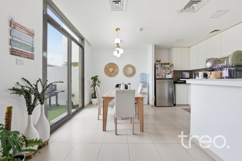 3 bedrooms Townhouse in Naseem Townhouses, UAE No. 200868 13