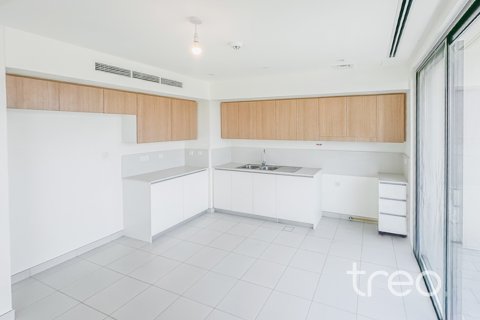 4 bedrooms Townhouse in EMAAR South, UAE No. 200872 10