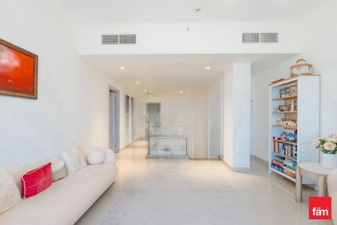 Apartment de 4 dormitorios en Dubai Hills Estate, UAE No. 90556 8