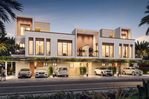 4 bedrooms Townhouse in Dubai, UAE No. 90536 2