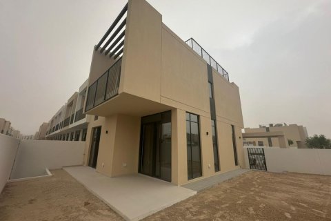Villa de 4 chambres à Dubai, UAE No. 103206 5