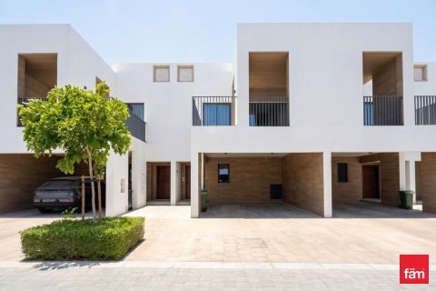 Townhouse de 3 chambres à Dubai, UAE No. 163113