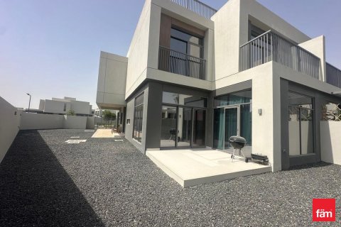 Villa de 4 chambres à Dubai, UAE No. 163107
