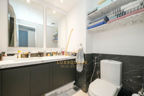 Apartment de 2 dormitorios en EMAAR South, UAE No. 143773 13