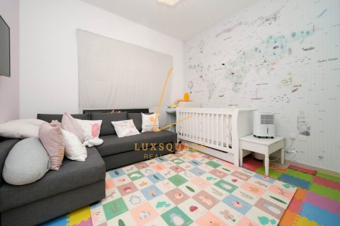 Apartment de 2 dormitorios en EMAAR South, UAE No. 143773 16