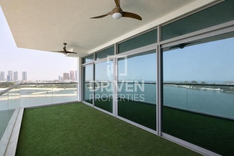 2 bedrooms Apartment in Azure Residences, UAE No. 191925 18