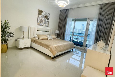 2 bedrooms Apartment in Business Bay, UAE No. 161845 8